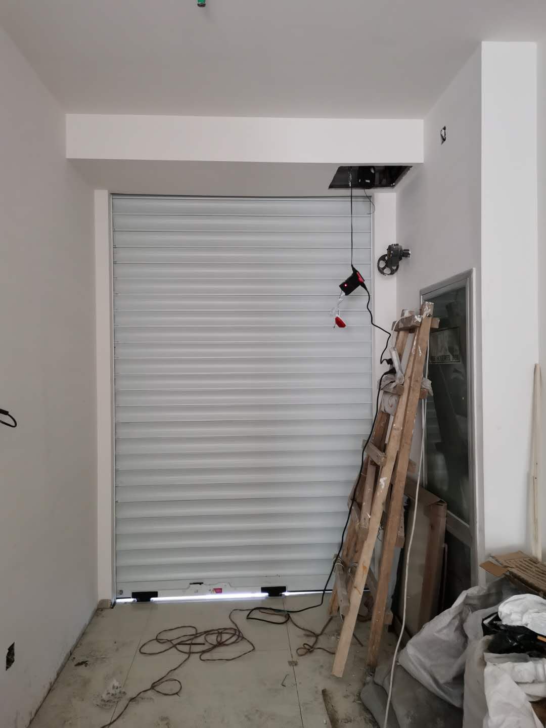 防火卷簾門的有源和無(wú)源怎么進(jìn)行區(qū)分？